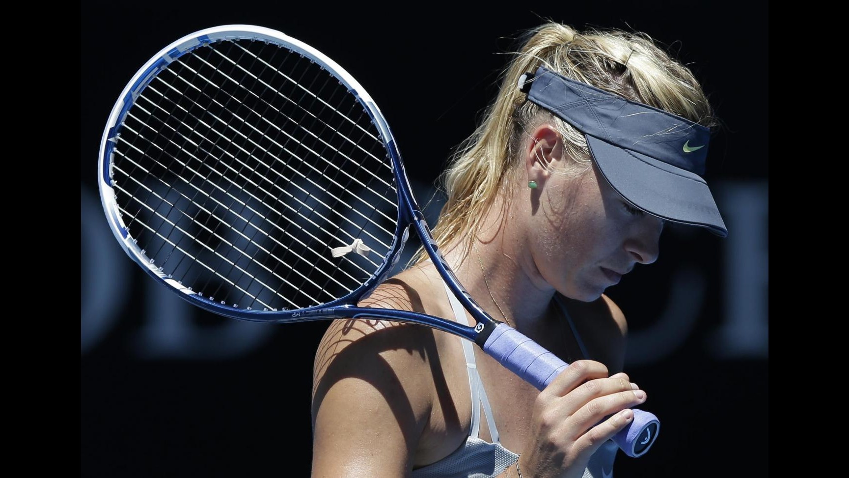 Australian Open, Sharapova ko, finale Na Li-Azarenka. Djokovic super