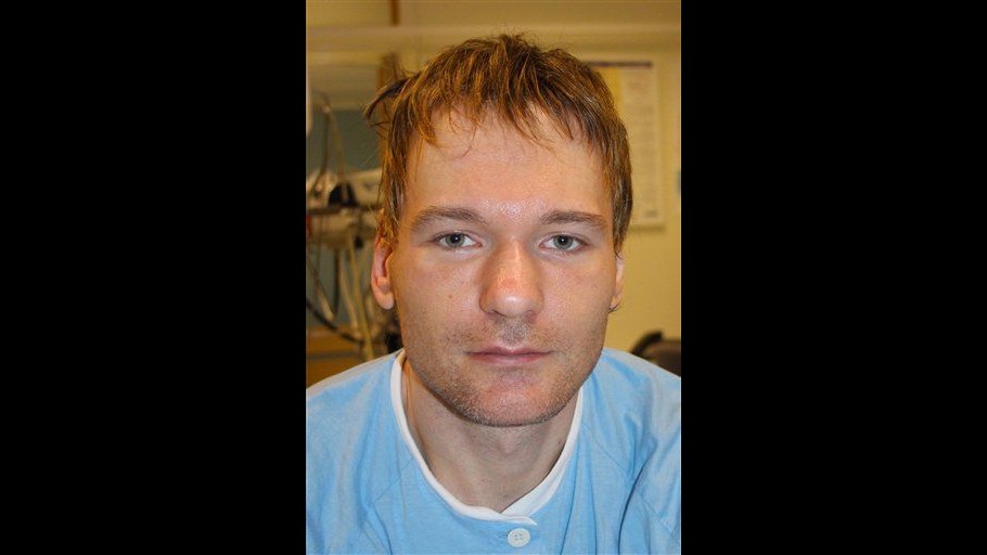 Norvegia, sa 5 lingue ma non suo nome: mistero su uomo senza memoria