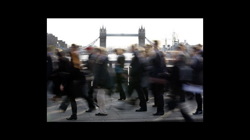 Regno Unito, disoccupazione cala al 7,7% in settembre-novembre