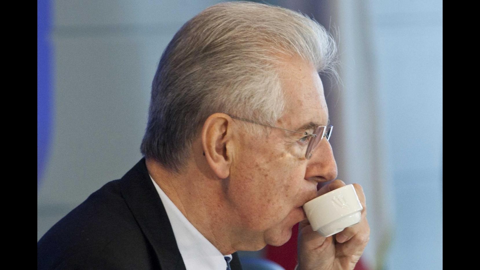 Monti scrive a Financial Times: Italia crescerà attraverso cambiamento
