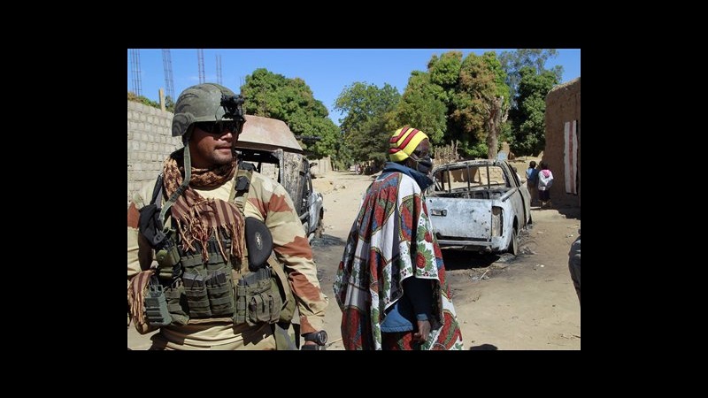 Mali, islamisti lasciano Douentza: truppe francesi entrano in città