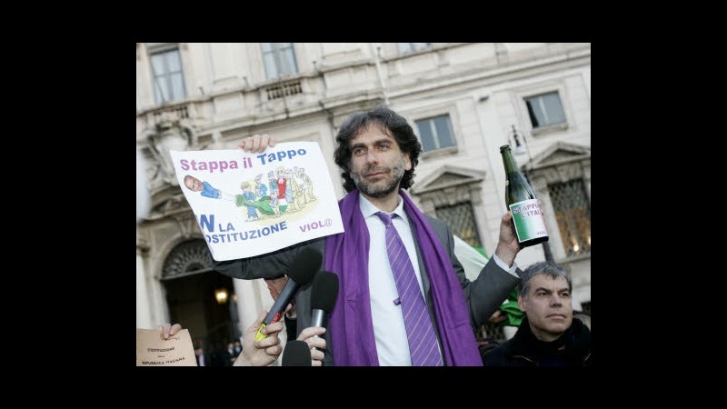 Mascia (Popolo viola): Le mie primarie col ‘Mi piace’ di Facebook