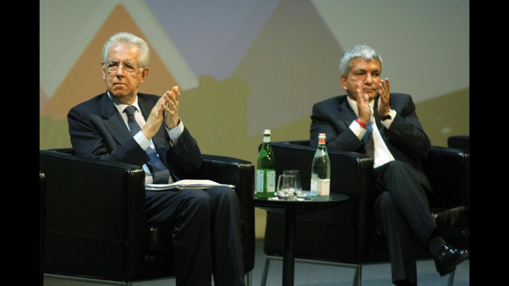 Alfano: Vendola deve ‘discutere’ con Monti? Nasconde accordo già fatto