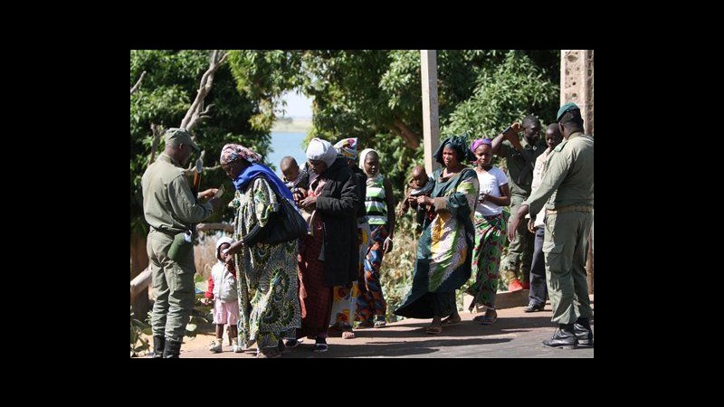 Mali, Unhcr: Civili vittime di abusi, attesi altri 700mila rifugiati