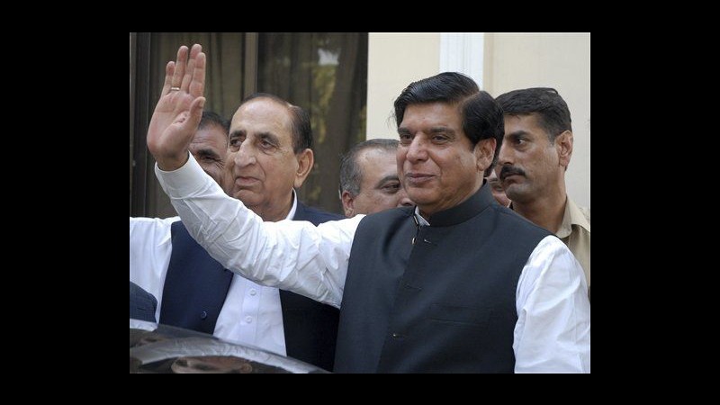 Pakistan, trovato morto investigatore di caso corruzione premier