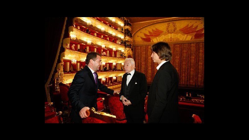 Russia,direttore artistico Bolshoi aggredito con acido: rischia cecità