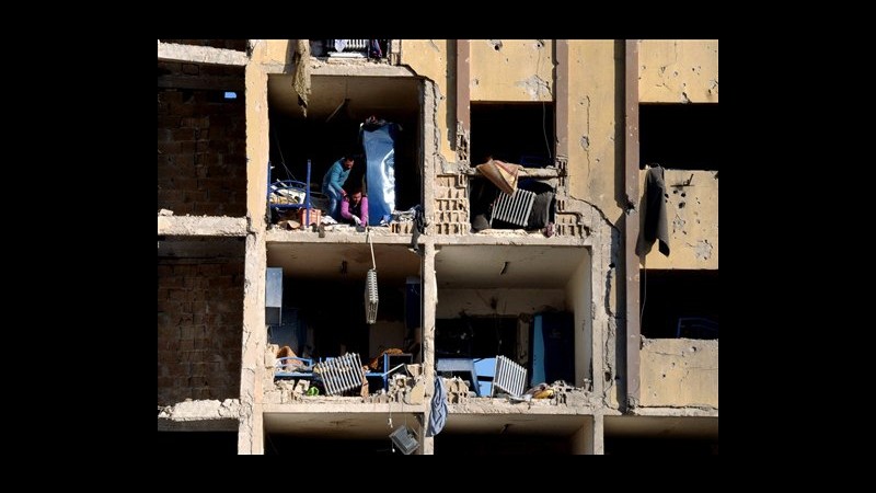 Siria, salgono a 87 le vittime di esplosioni in università Aleppo