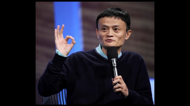 Alibaba, ceo 48enne fa passo indietro: Largo a giovani, futuro è loro