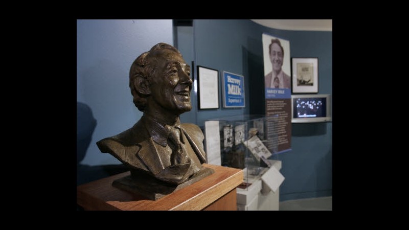 Usa, San Francisco vuole intitolare aeroporto a leader gay Harvey Milk