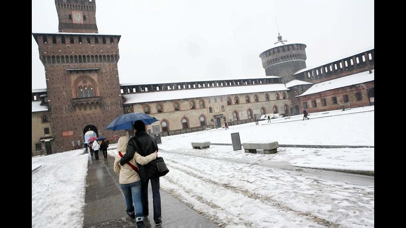 Maltempo, l’Italia nella morsa del gelo. Al nord neve a bassa quota
