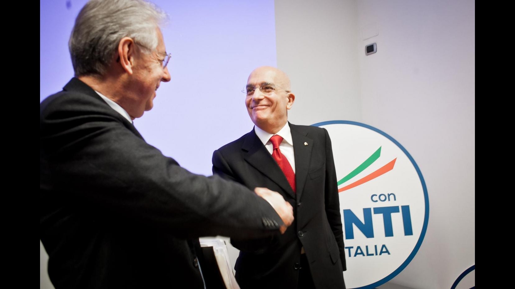 Lombardia, Albertini: Voto disgiunto? Han gettato macigno nello stagno