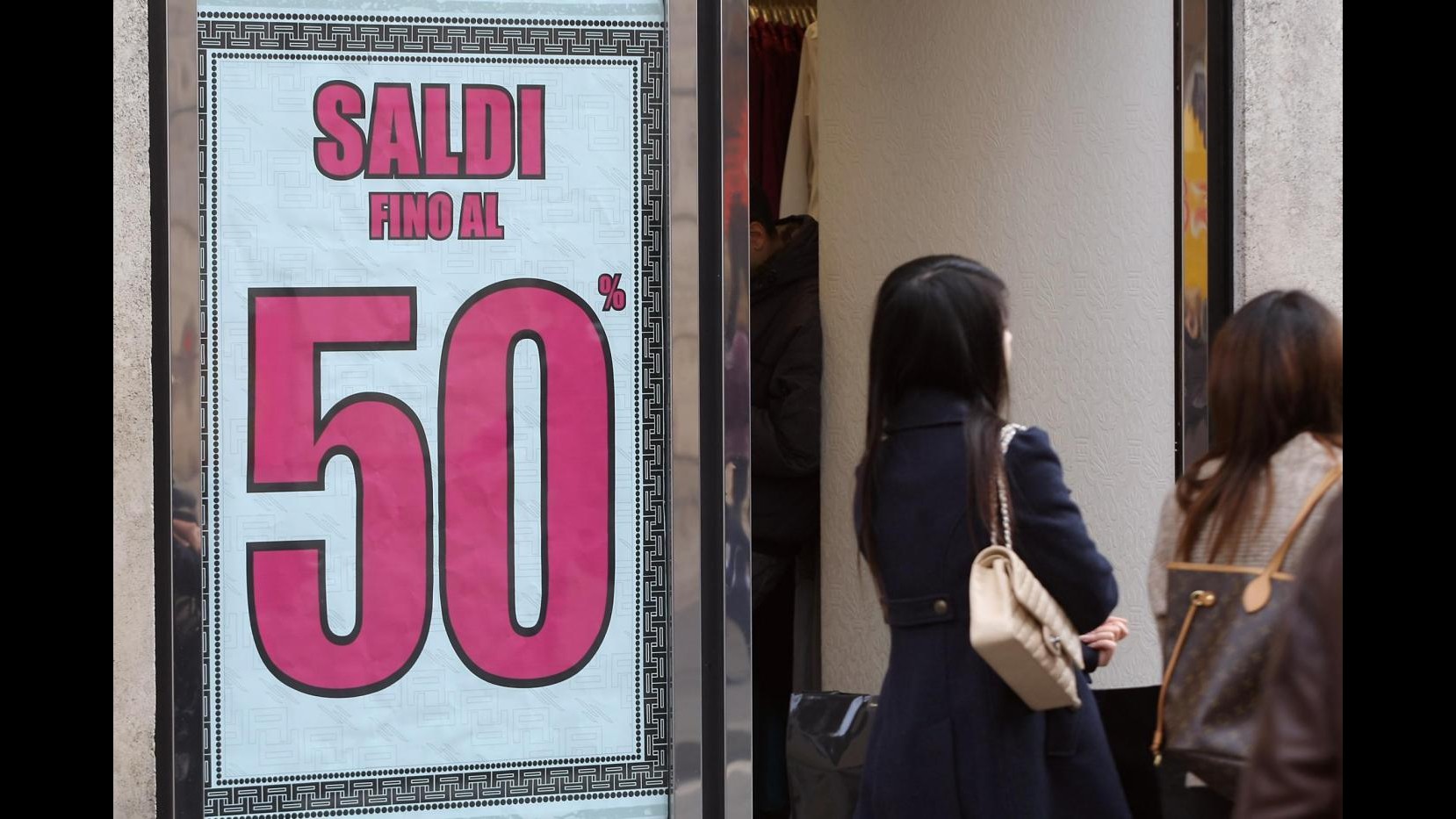 Confcommercio: Consumi tornati ai livelli di 20 anni fa, nel 2013 -1%