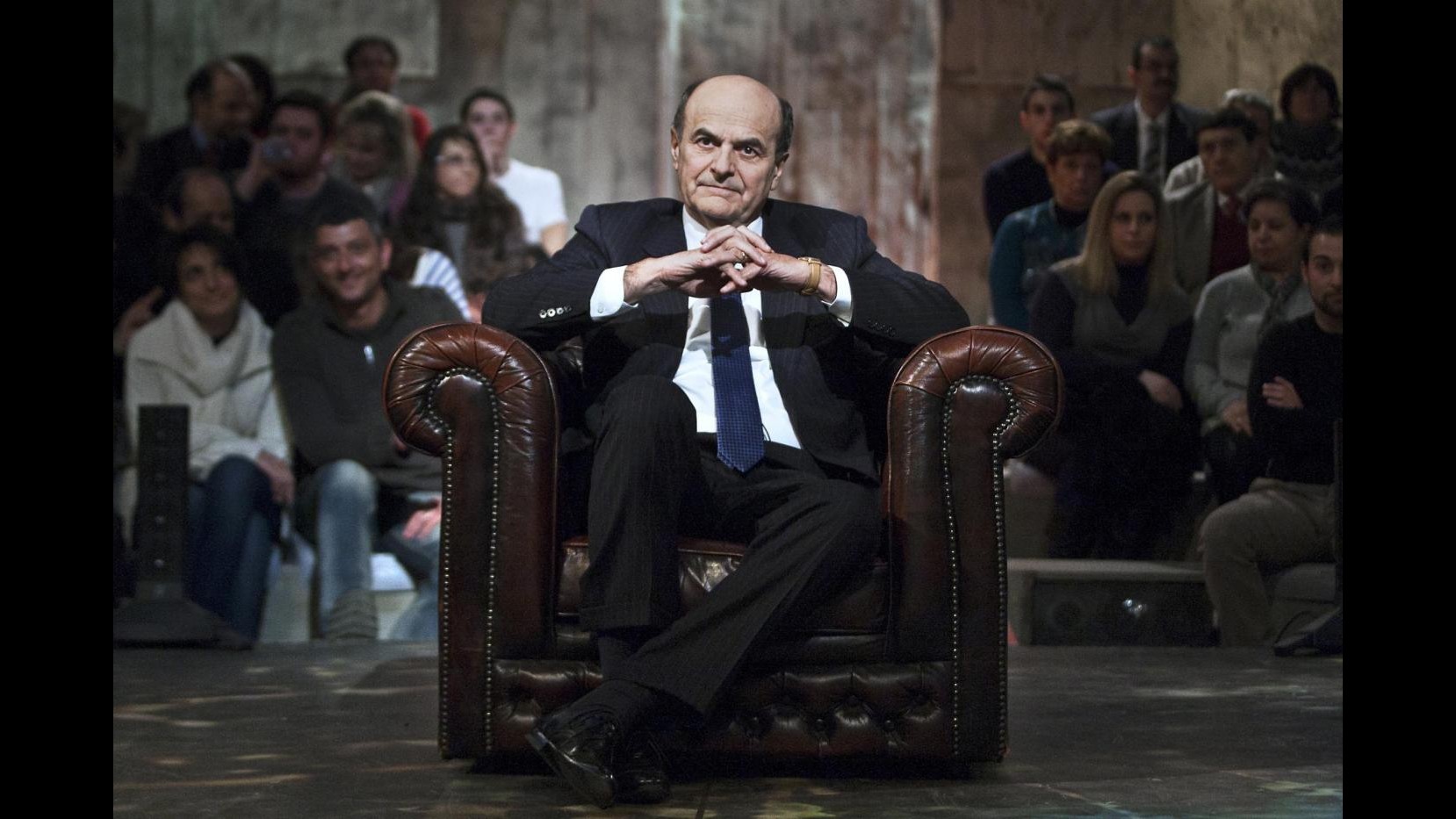 Bersani si tiene Vendola e chiarisce: Niente poltrone per Mario Monti