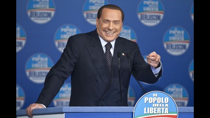 Elezioni, Berlusconi: C’è inciucio Monti-Bersani, noi solo a -2,3%