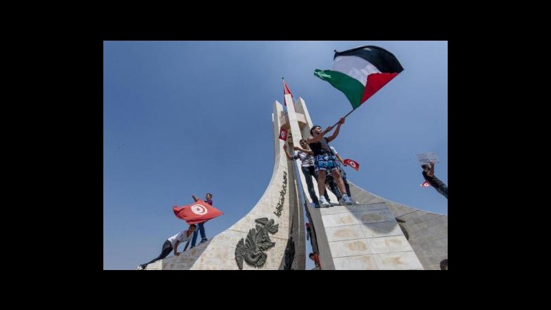 Tunisia, leader opposizione ucciso mentre usciva di casa