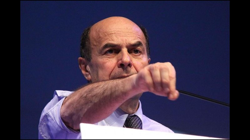 Bersani: Basta demagogie e discussioni sterili, lavoro priorità