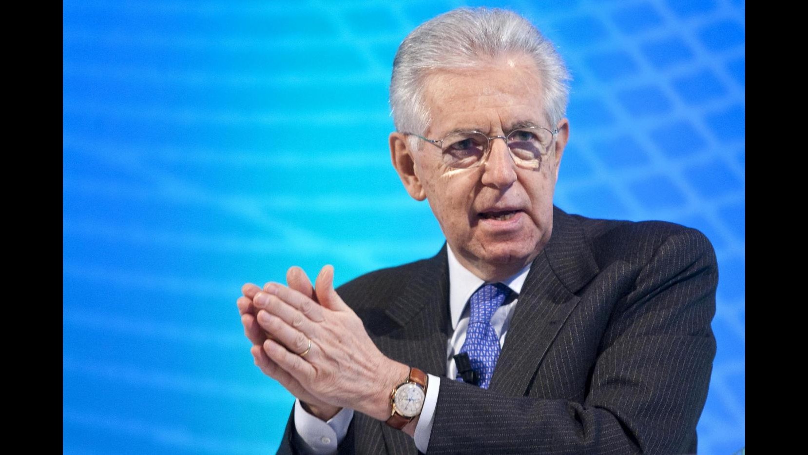 Monti: F35 voluti da governi precedenti, noi li abbiamo tagliati
