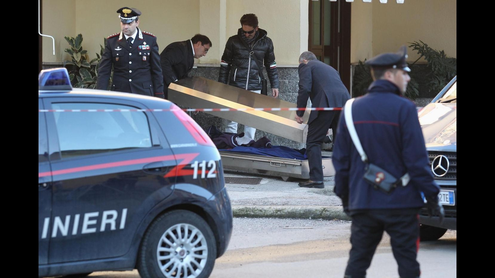 Genova, uccidono a sprangate un 38enne in zona Brignole, due arresti