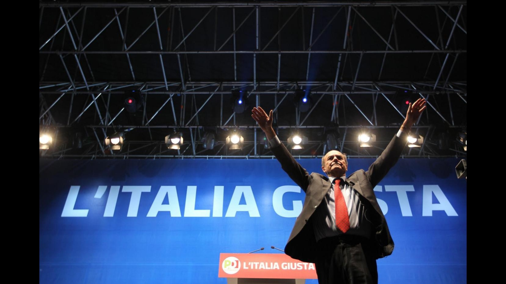Bersani: Mai detto di volere patrimoniale, caccia a ricchezza nascosta