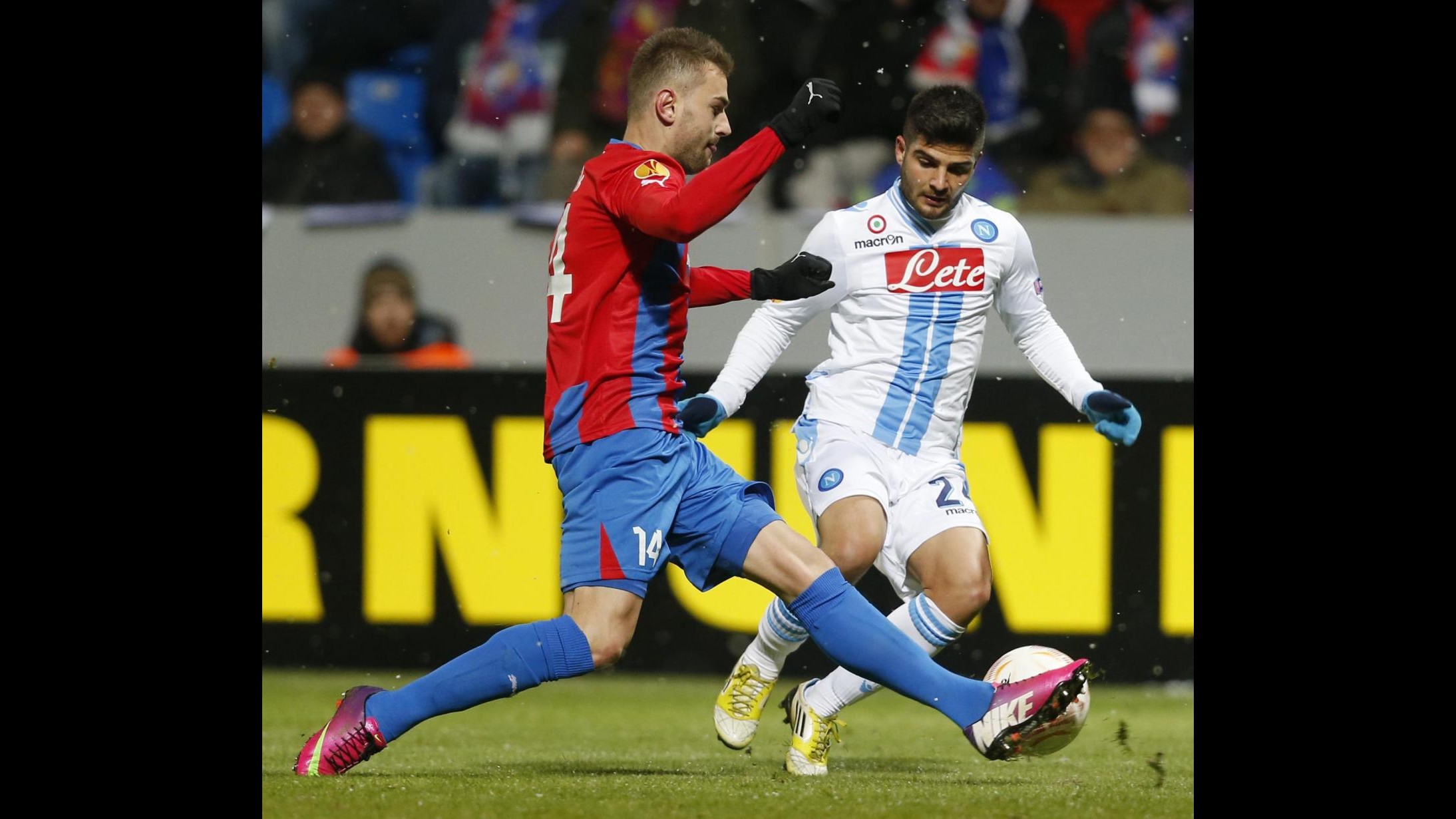 Europa League, Napoli eliminato. Azzurri ko 2-0 nel gelo di Plzen