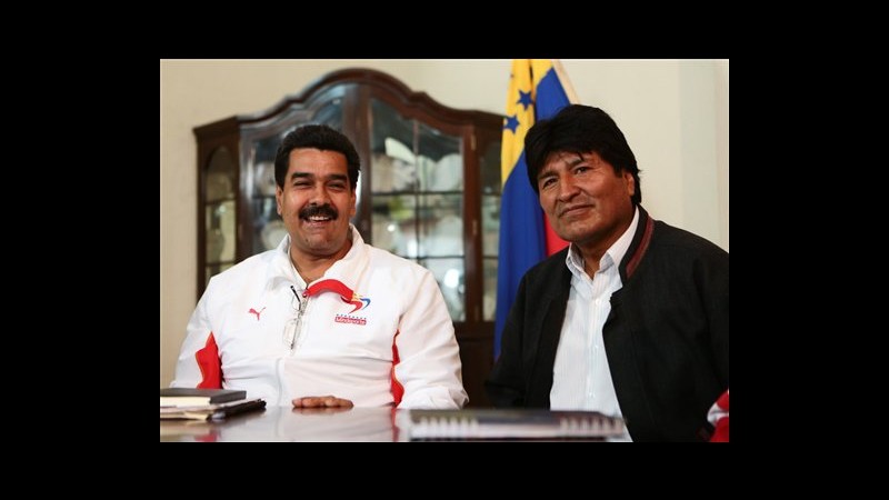 Venezuela, Morales fa visita a Chavez in ospedale a Caracas