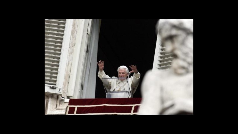 Dimissioni Papa, 100mila a San Pietro oggi per l’Angelus