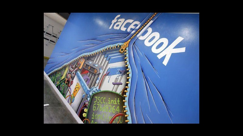 Facebook attaccato da hacker, dati utenti non compromessi