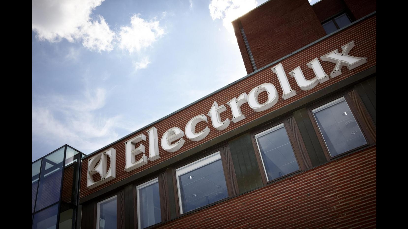 Electrolux, Mise: Stabilimenti restano aperti,no esuberi fino 2017