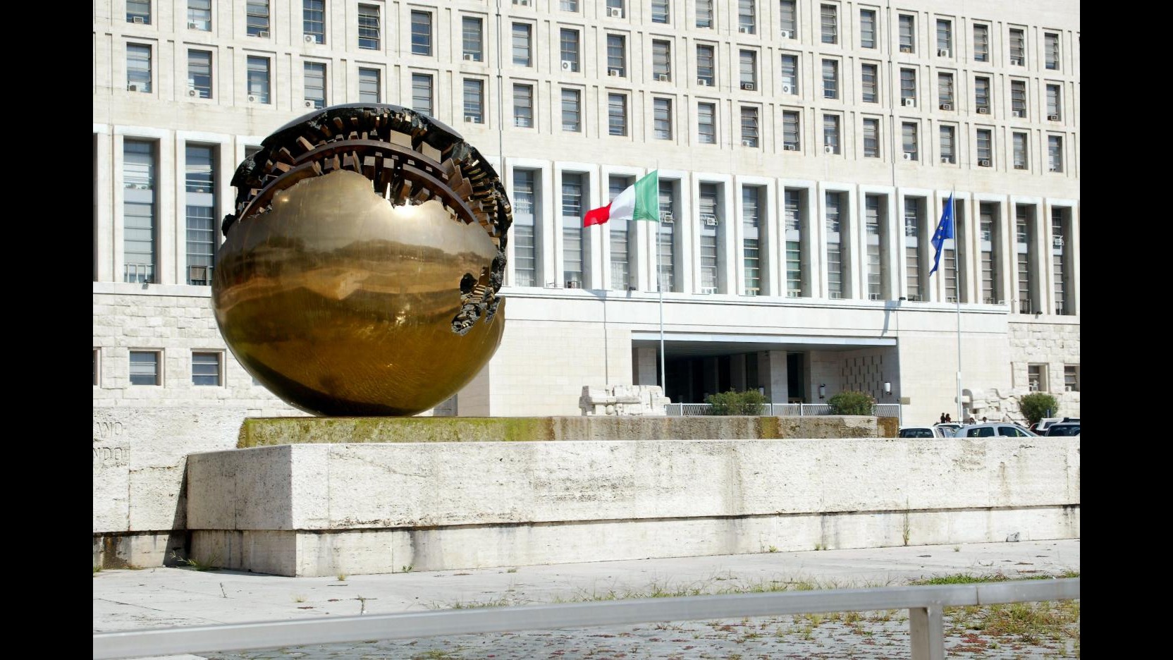 Filippine, diplomatico italiano fermato per la violazione della legge sui minori