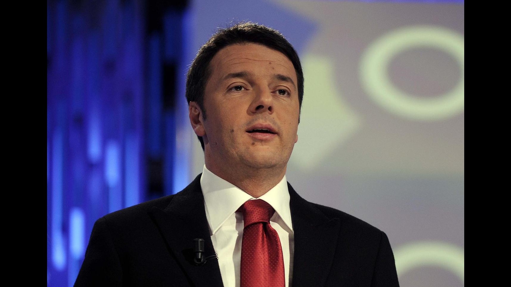 Governo, Renzi: E’ giunto il momento dello sforbicia-Italia