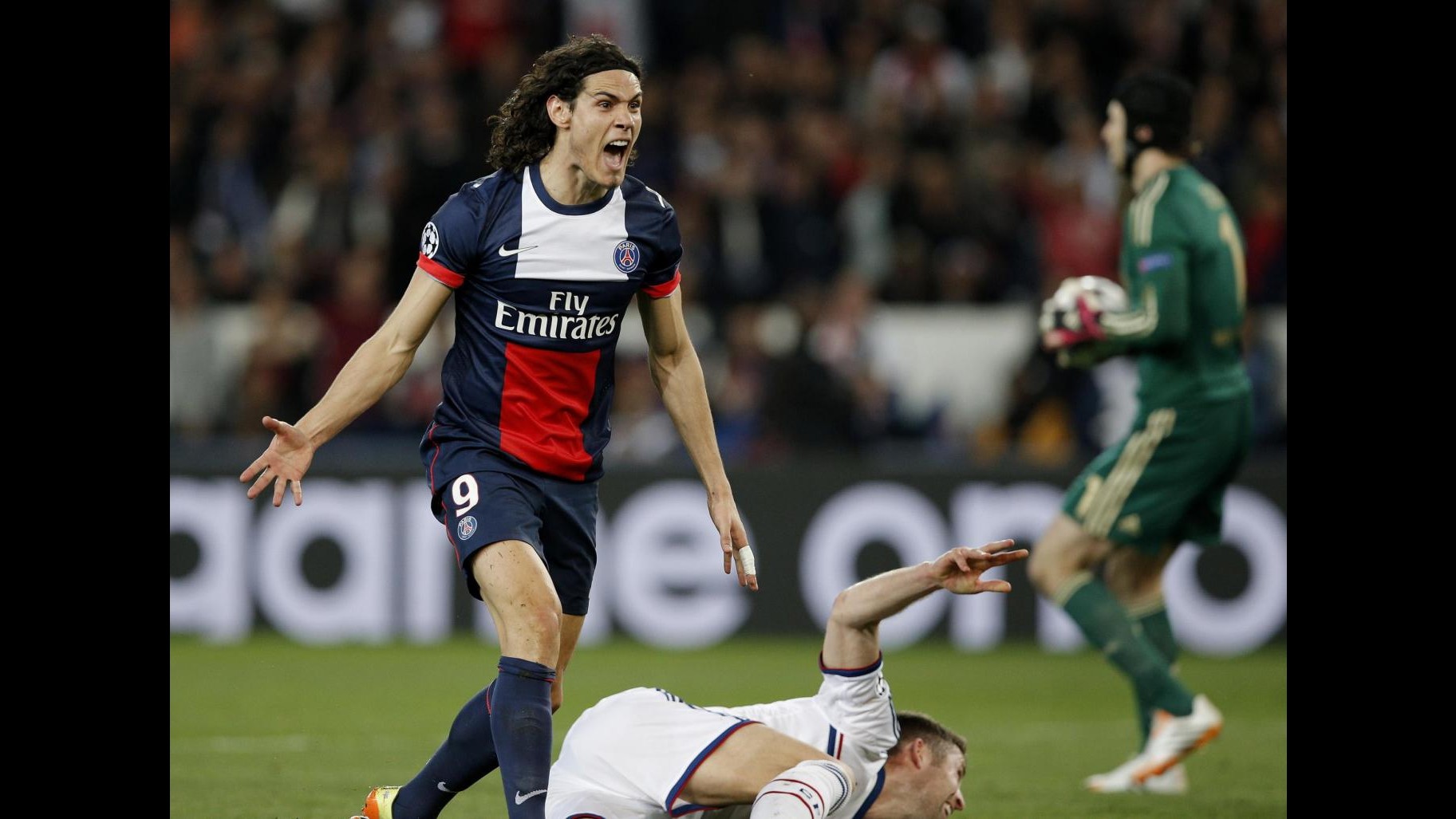 Ligue 1, Psg scatenato anche senza Ibra: Reims ko 3-0, in gol Cavani