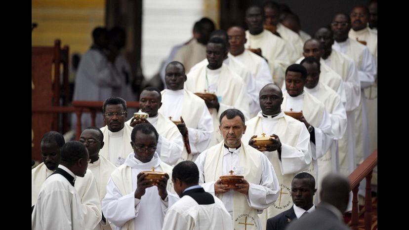 Camerun, dal blog del sacerdote rapito: Ci dicono di essere prudenti
