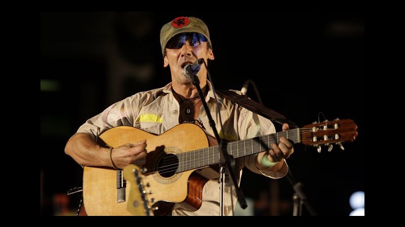 Musica, Manu Chao torna in Italia: in concerto 27 giugno a Trieste