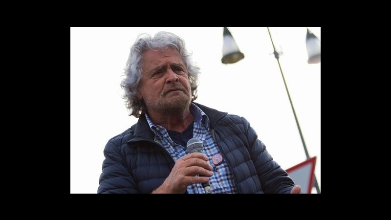 Grillo: Referendum su euro? Assolutamente sì. Renzi? Al 41 bis per menzogna