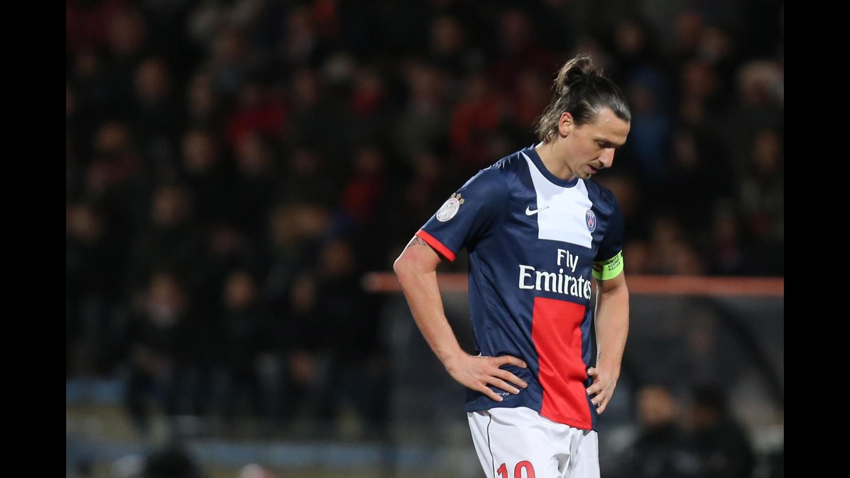 Psg, Ibrahimovic sarà costretto ad un mese di stop
