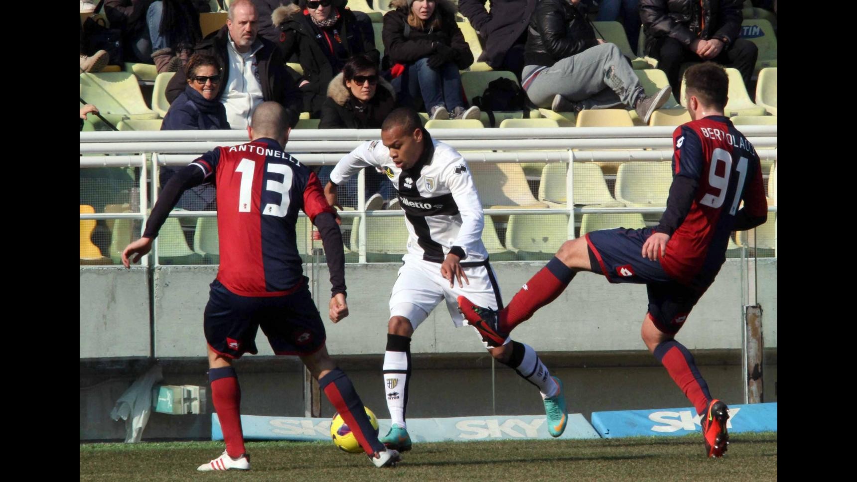 Parma e Genoa chiudono a reti inviolate, due pali di Bertolacci