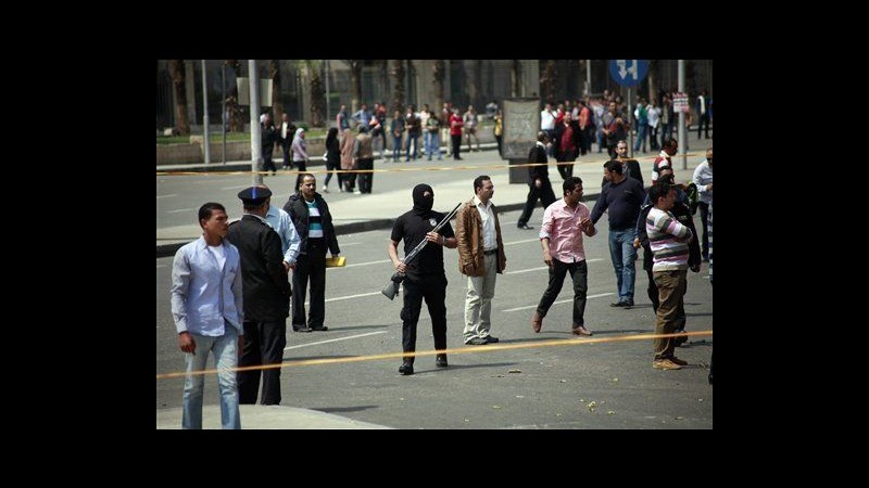 Egitto, esplosioni a Università Cairo: un morto, studenti arrestati