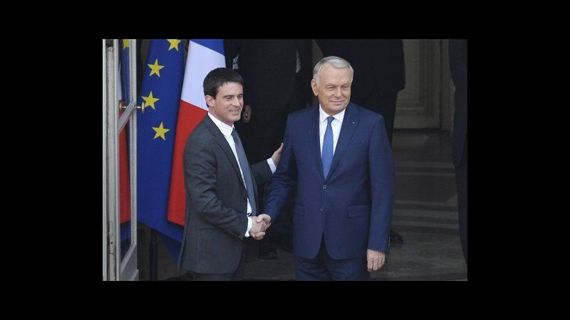 Francia, passaggio di consegne premiership da Ayrault a Valls