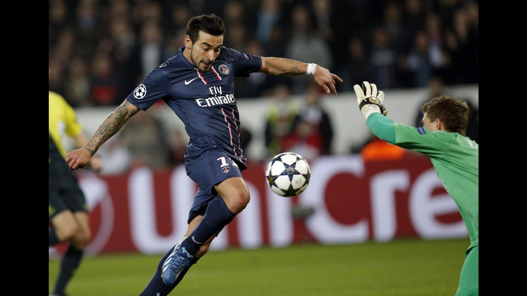 Champions League, il Pocho Lavezzi porta il PSG ai quarti