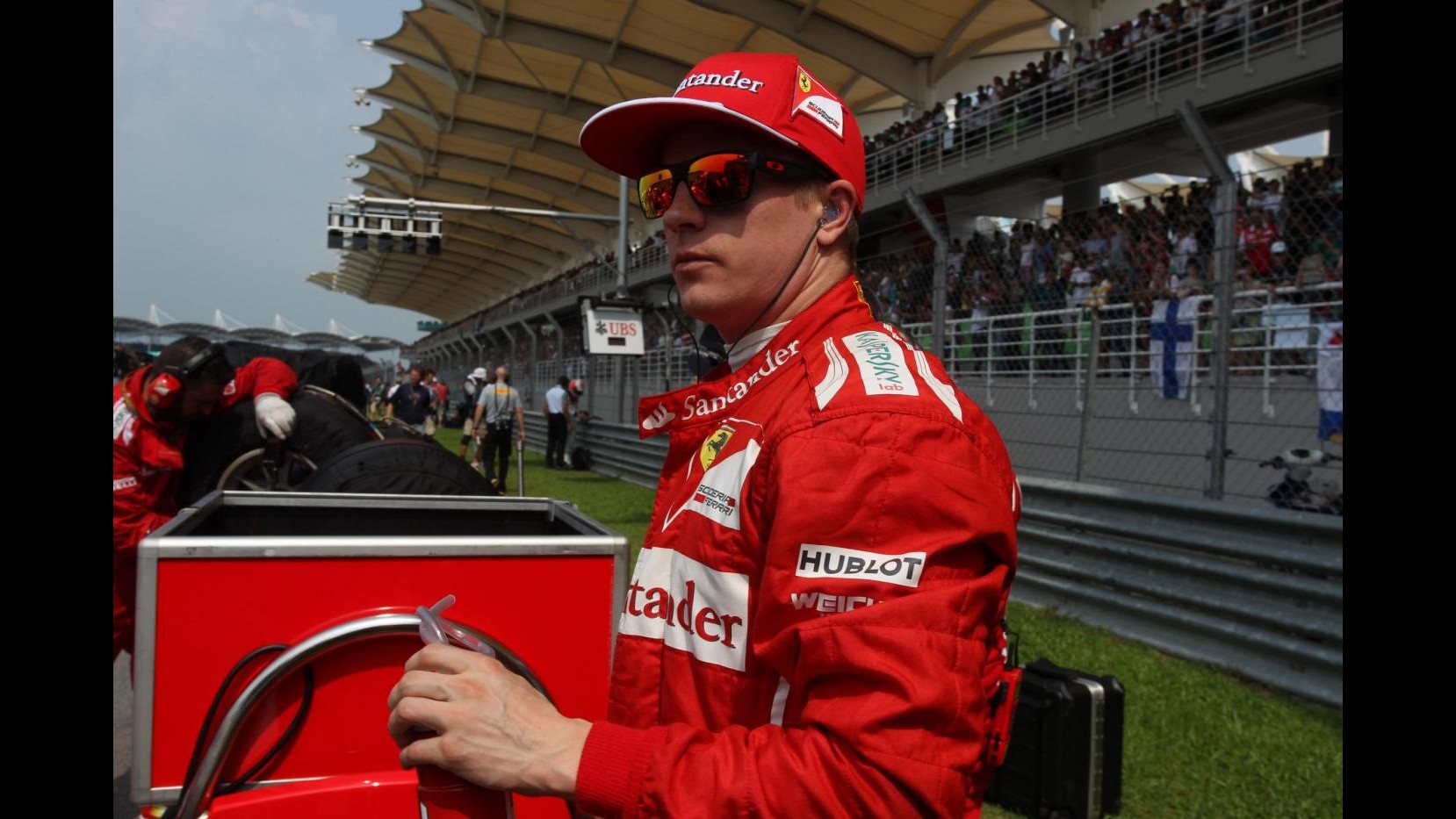 F1, Raikkonen: Mia gara è finita dopo la foratura della gomma