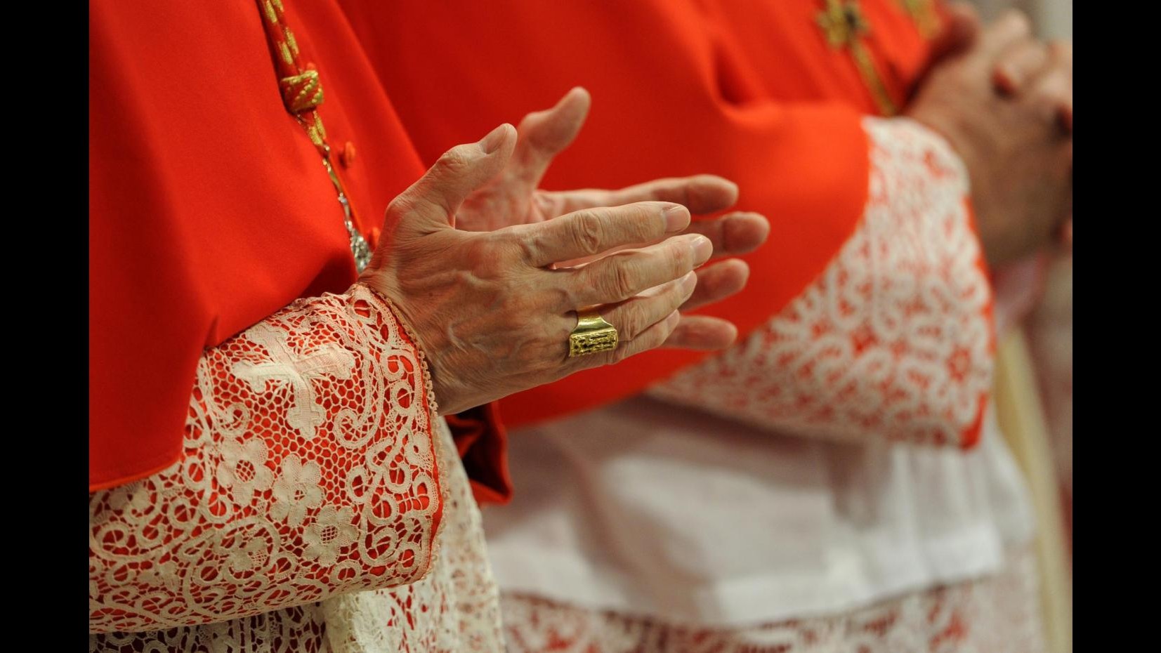 Conclave, improbabile oggi la data: mancano cardinali