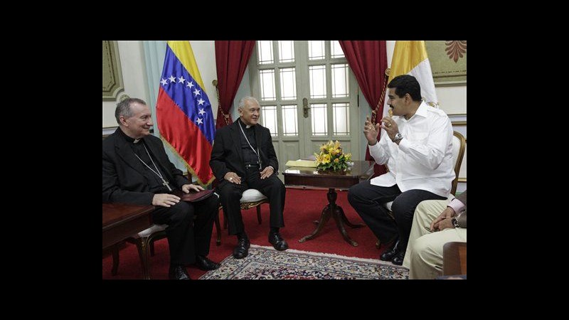 Venezuela, Vaticano disposto a mediare ma deve studiare opzioni