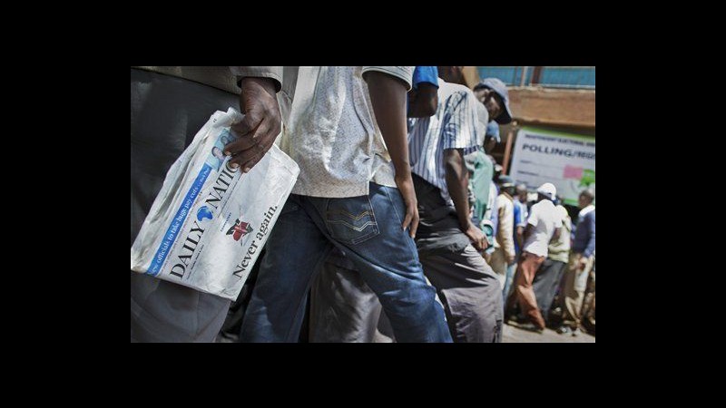 Kenya, a un terzo dello scrutinio Kenyatta in testa: 21 morti in violenze
