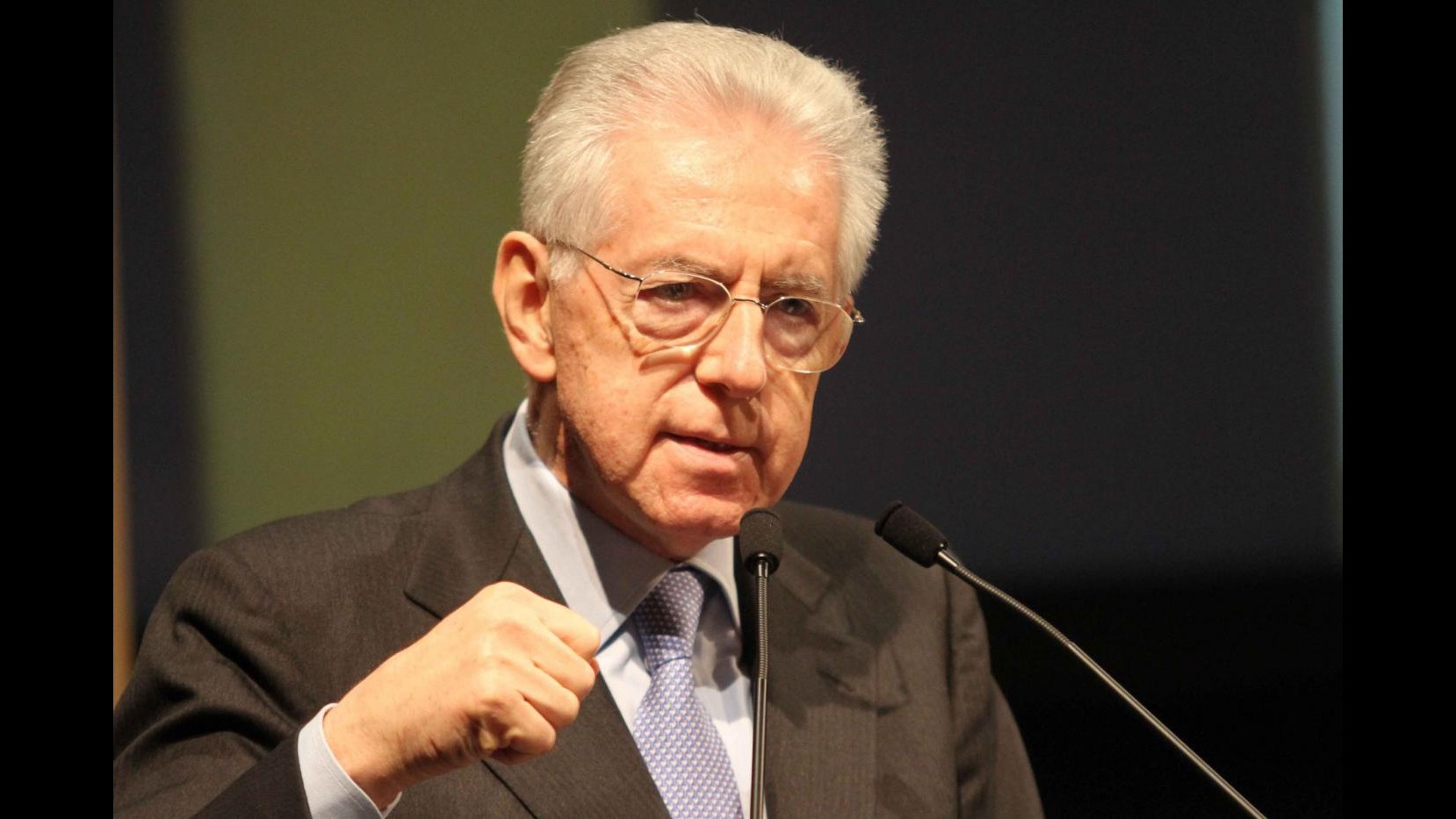 Monti invita a Palazzo Chigi Bersani, Berlusconi e Grillo