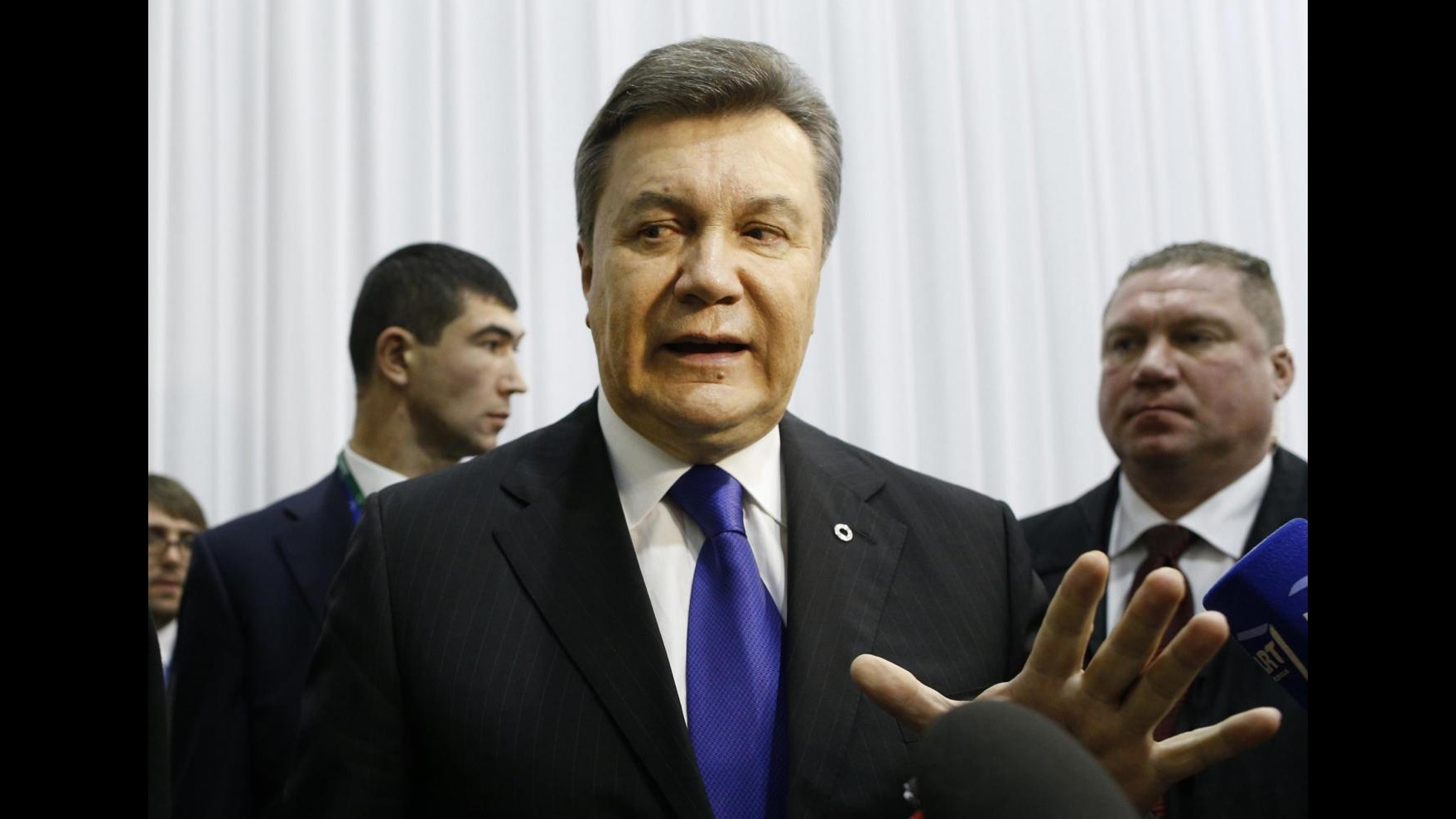 Ucraina, Yanukovych: Tenere referendum su status di ogni regione