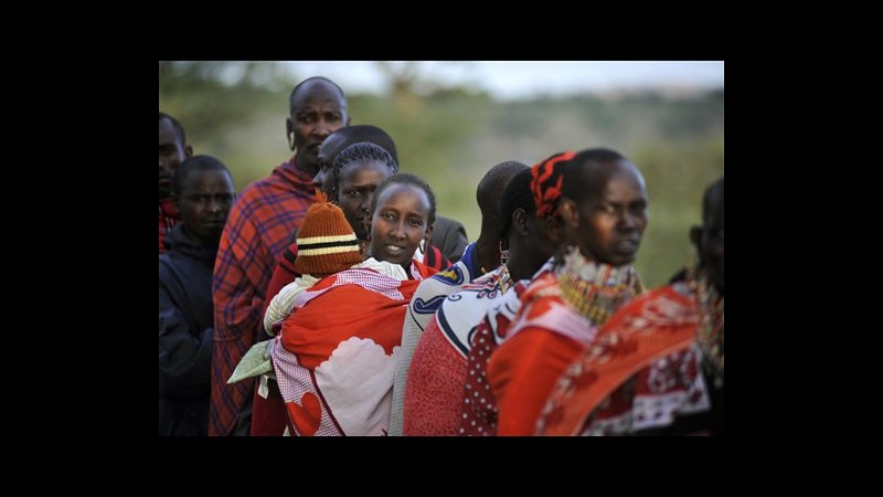 Kenya al voto per scegliere presidente. Violenze fanno 21 morti