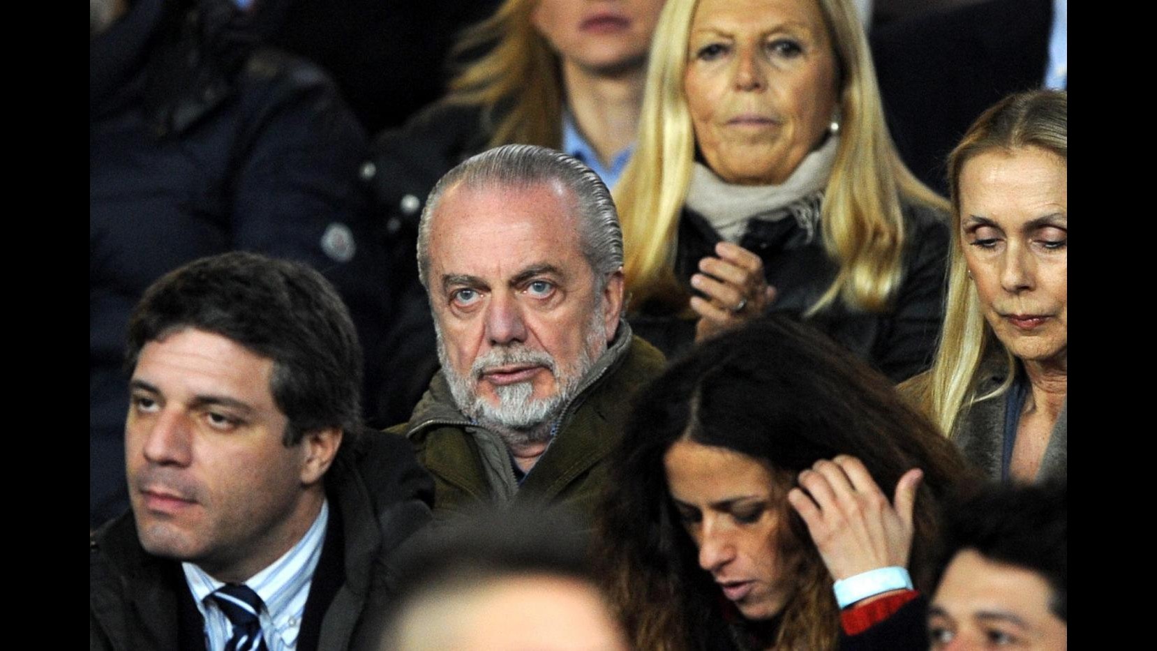 De Laurentiis, ‘no’ a ritorno Lavezzi: Vi riprendereste la moglie andata con un altro?
