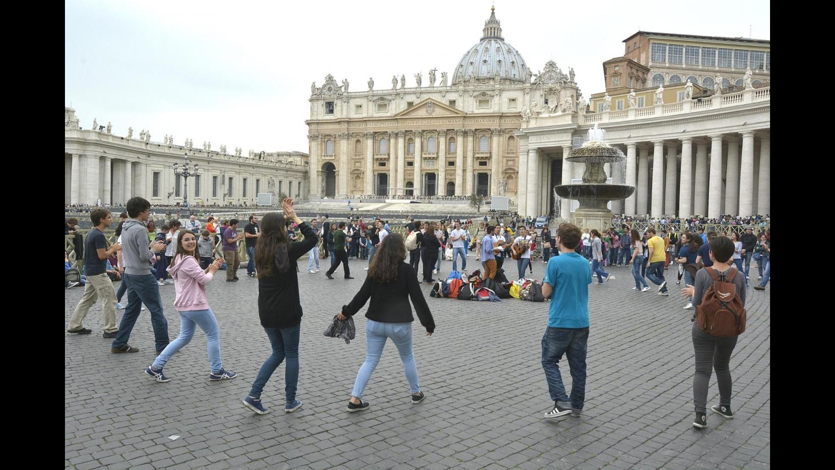Canonizzazioni, tutte le chiese aperte:la notte bianca della preghiera