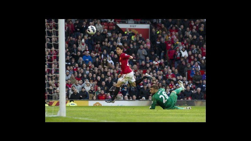 Premier League, Manchester Utd vola con super Kagawa, Chelsea ok