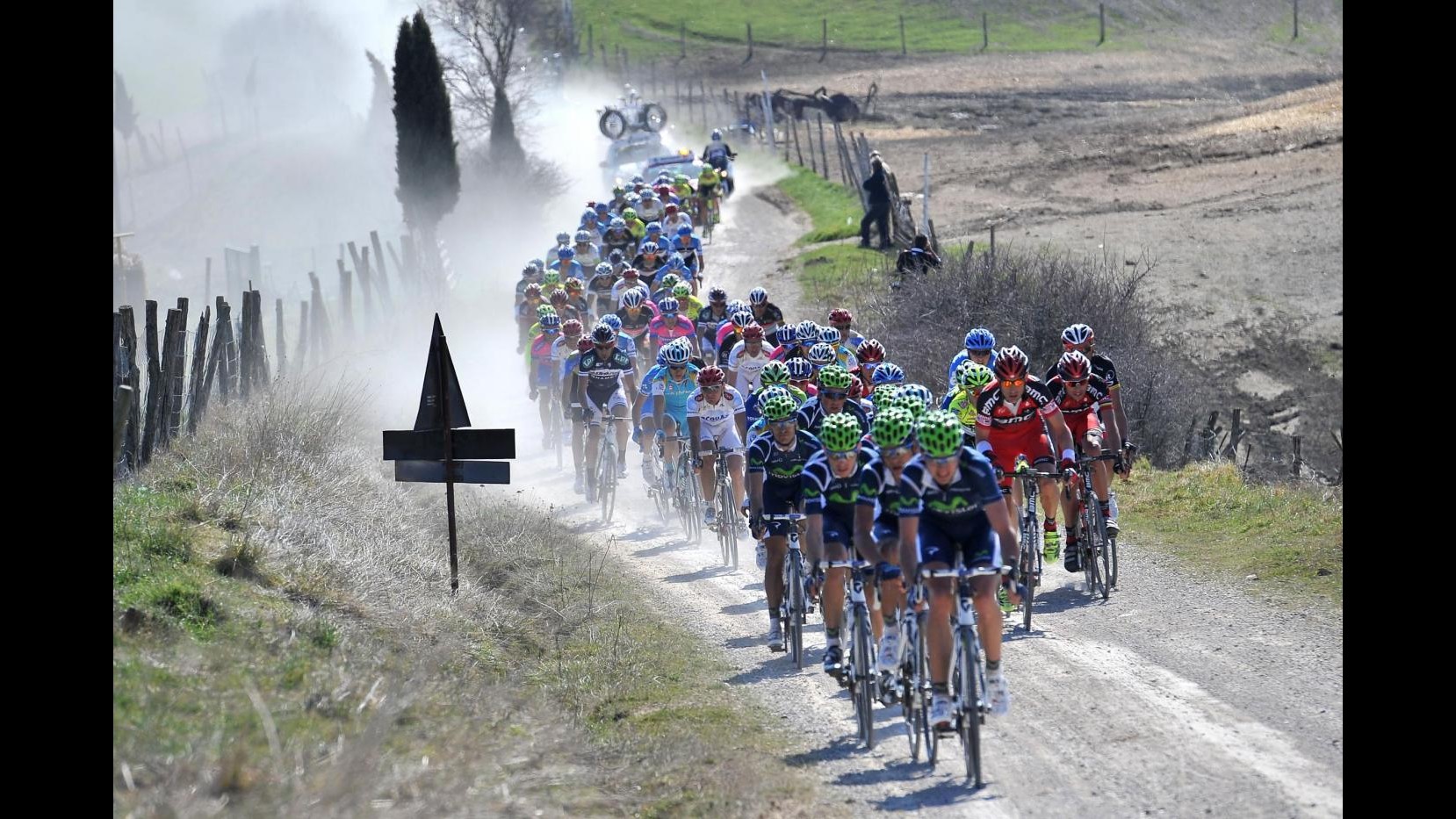 Strade Bianche, trionfa Moreno Moser davanti a Sagan